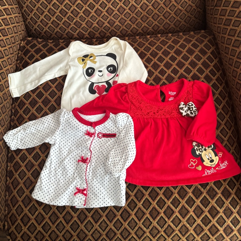 Carter's, Disney and Healthtex Newborn Girls Lot of 3 💞💞💞